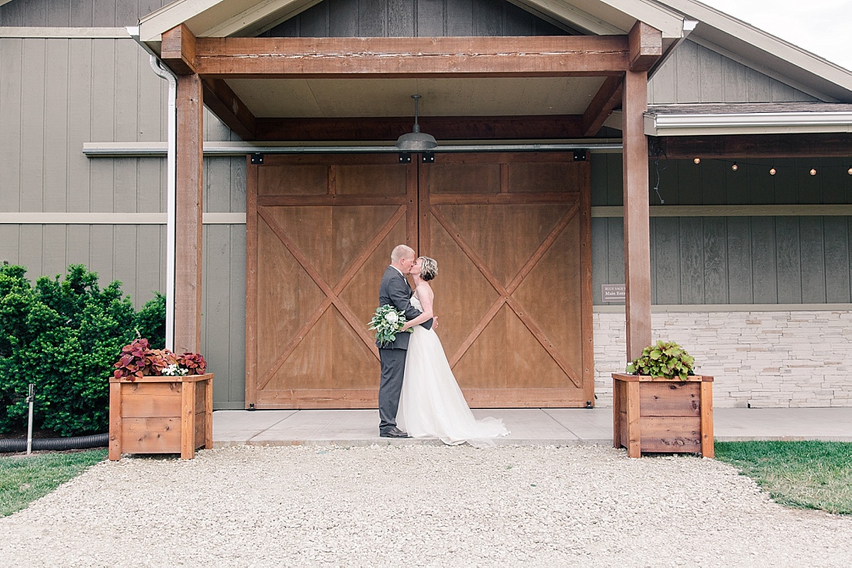 Prairiewood-Retreat-Wedding-Acres-of-Hope-Photography-Wedding-Photography