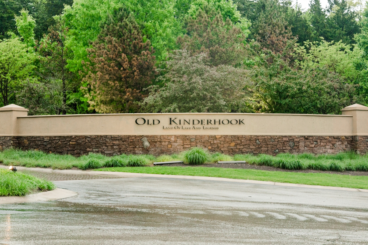 Old-Kinderhook-Lodge-Kansas-City-Wedding-Photographer